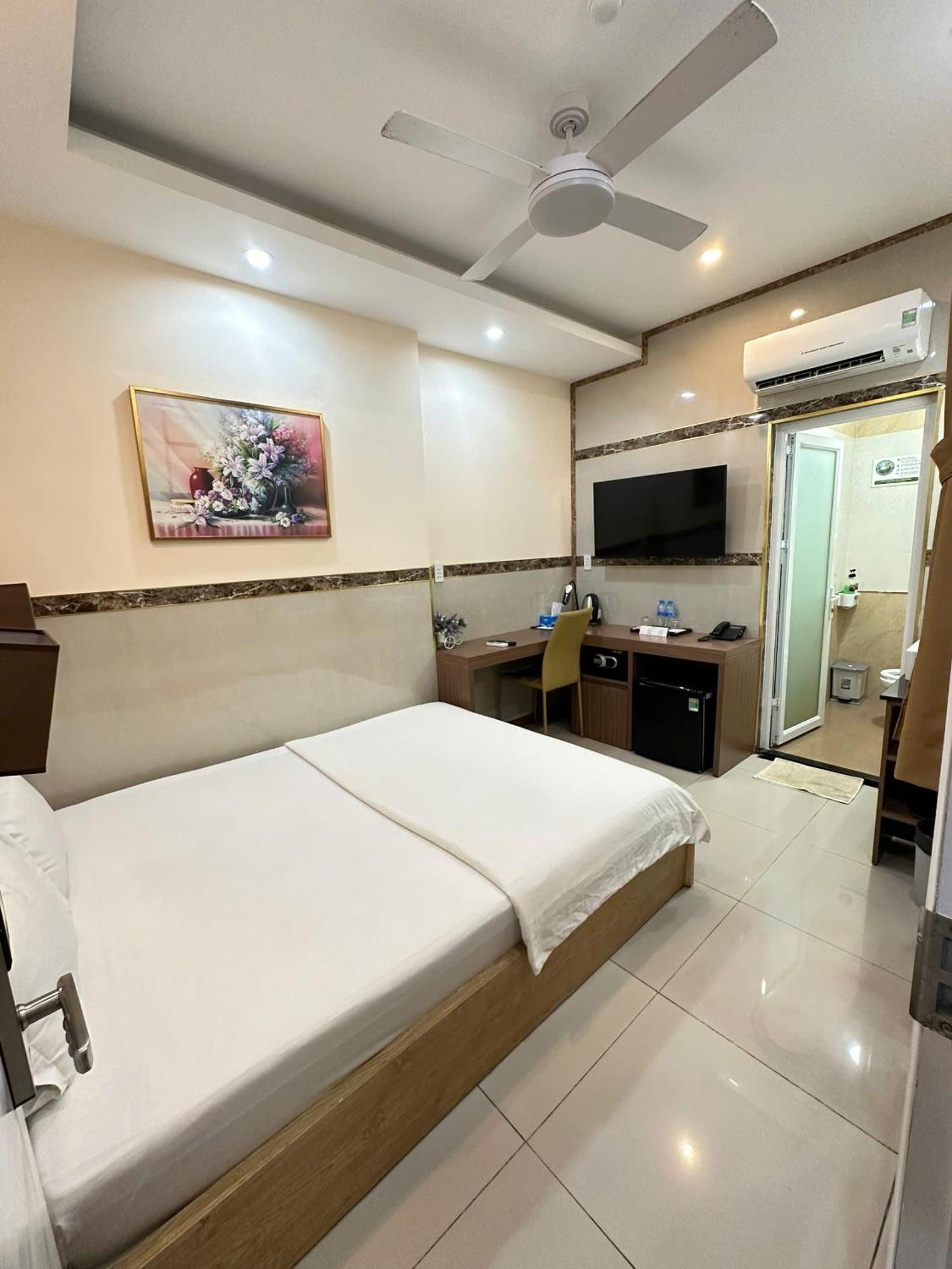 Binh An Hotel Ho Chi Minh City Exterior photo